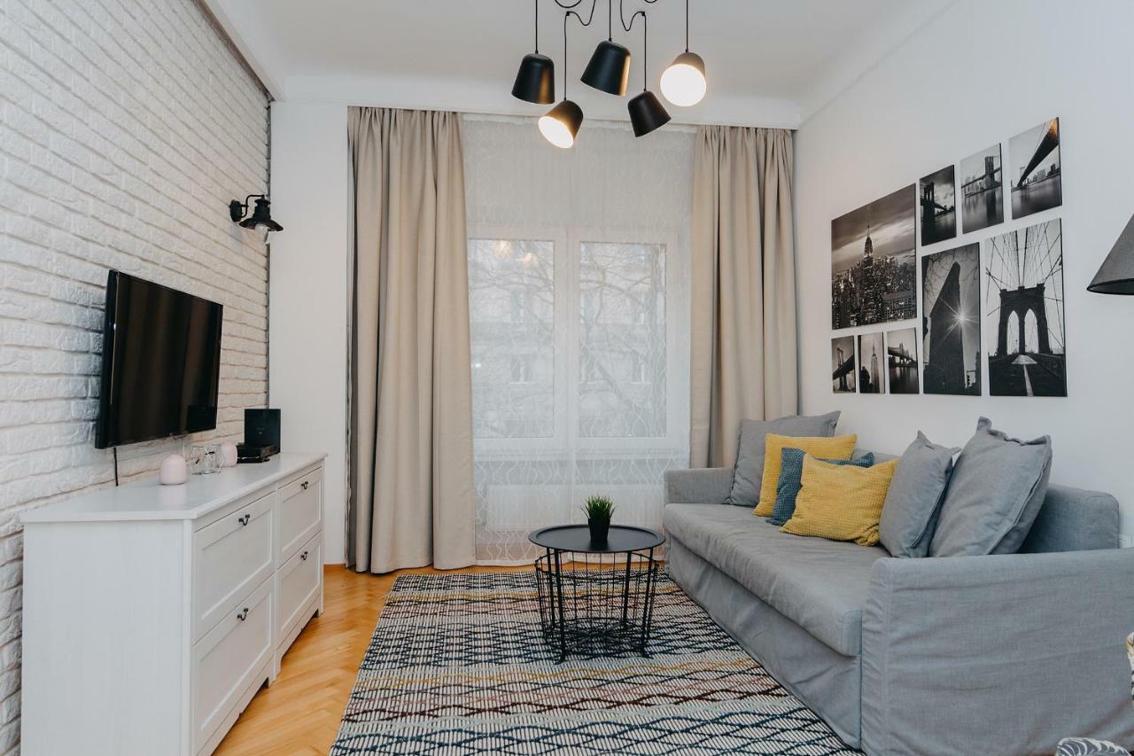 Shortstaypoland Marszalkowska Varsóvia Exterior foto